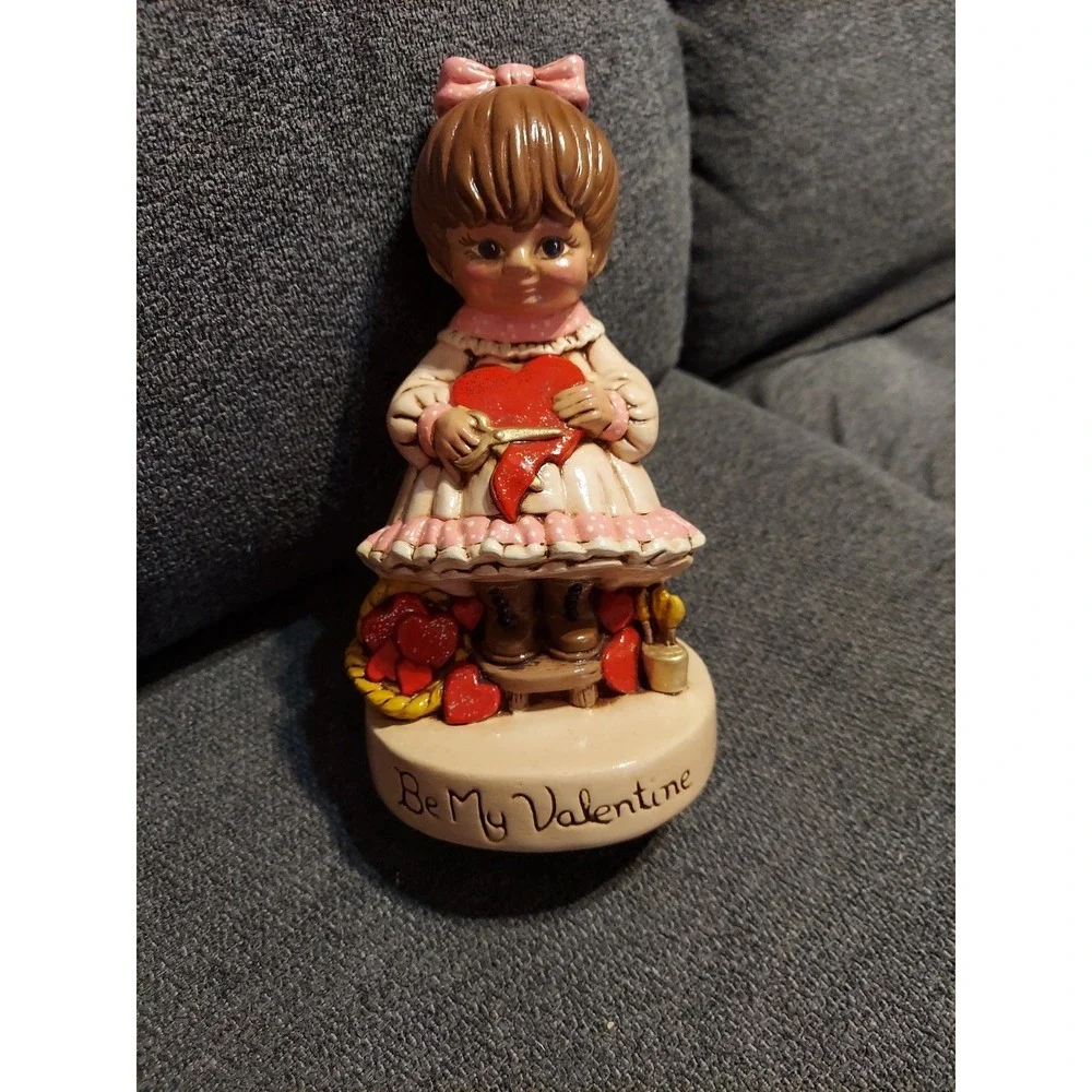 Be My Valentine Ceramic Figurine Girl Sitting Chair‎ Hearts Scissors Valentine